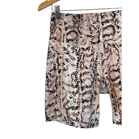 Zella Women Python Print High Waisted Pull On Stretch Active Shorts Size M Multi - Picture 2 of 6